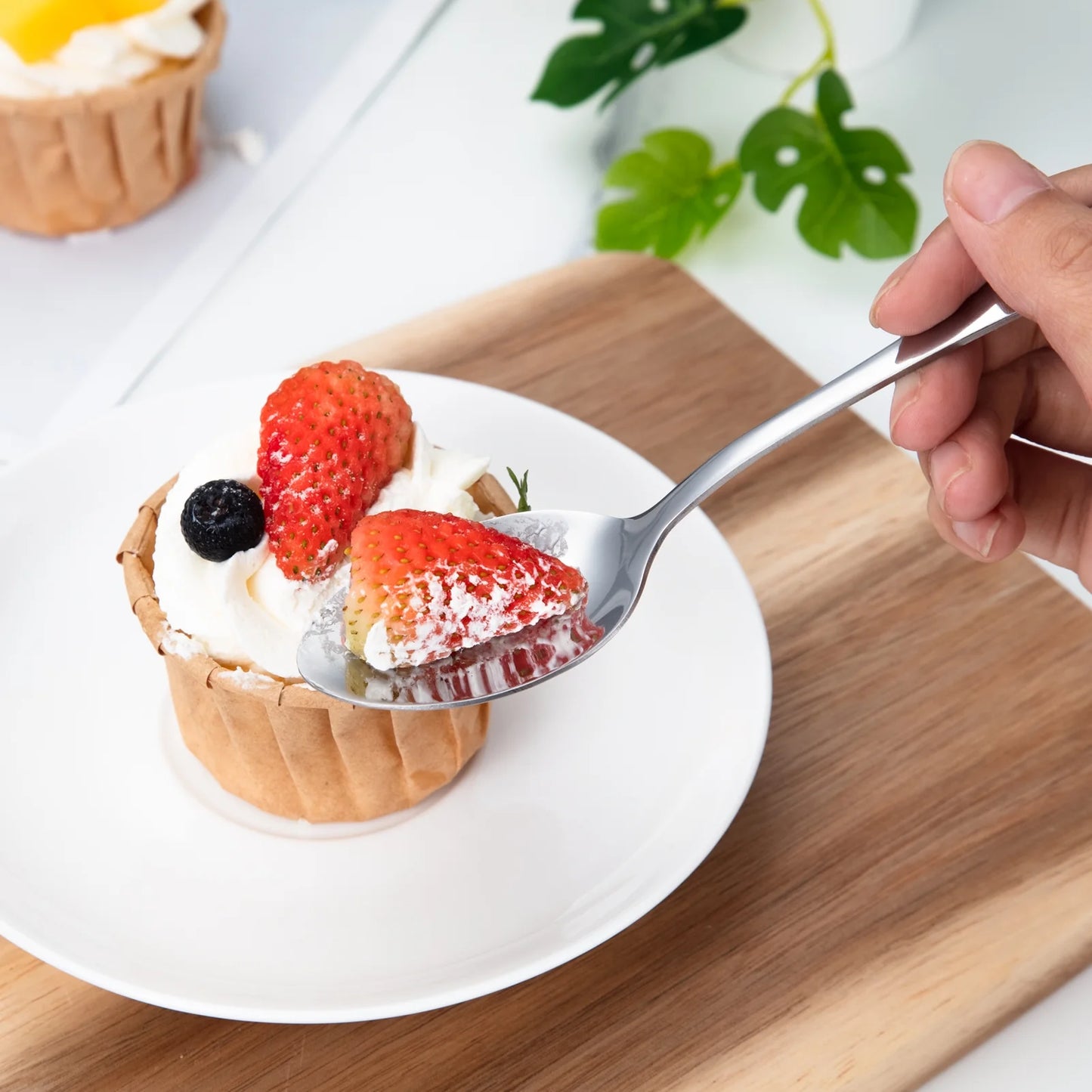 Dinner Forks and Spoons Set, 12 Pcs Stainless Steel Spoons and Forks for Home Kitchen, Silver Forks Spoons