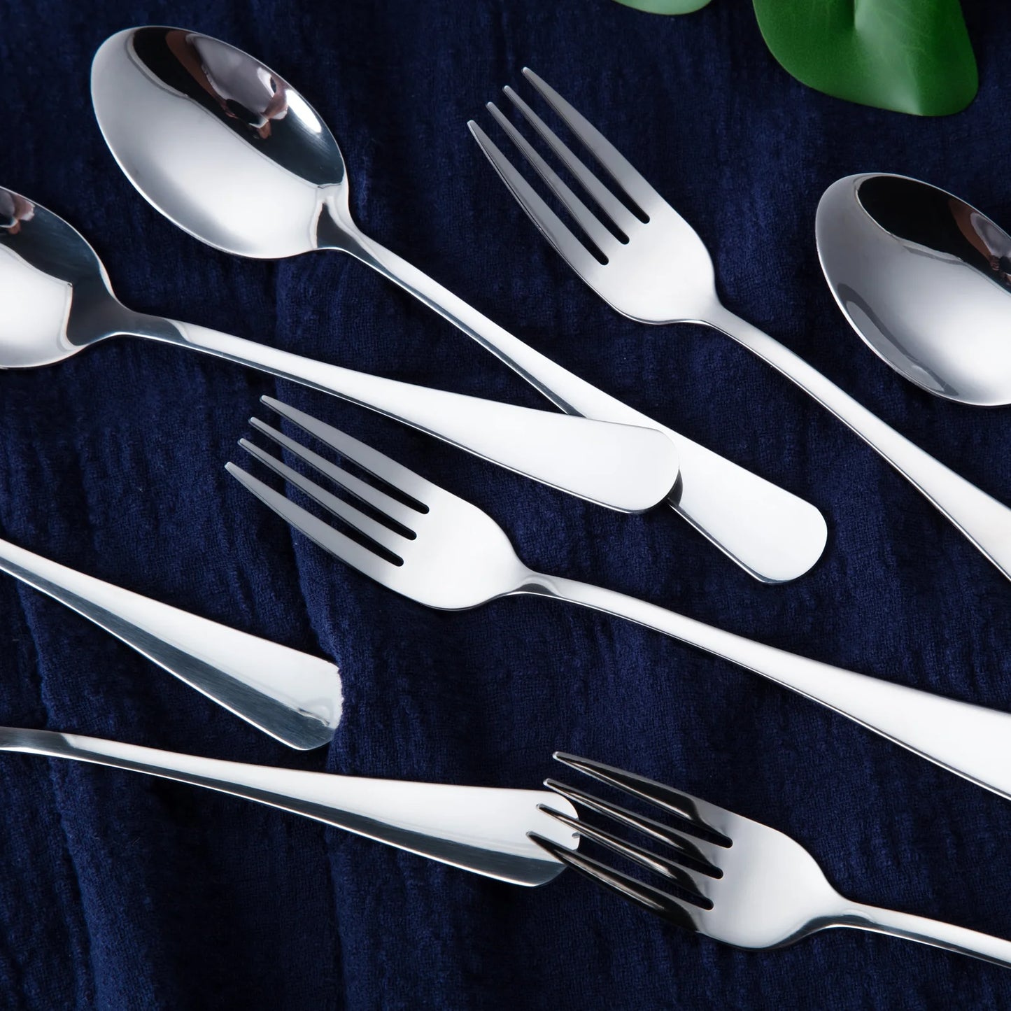 Dinner Forks and Spoons Set, 12 Pcs Stainless Steel Spoons and Forks for Home Kitchen, Silver Forks Spoons